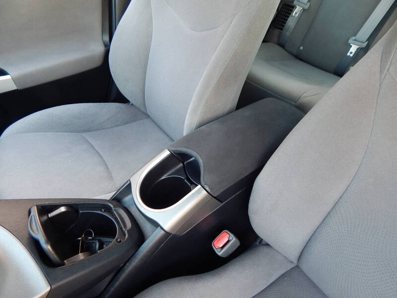 2014 Toyota Prius Three