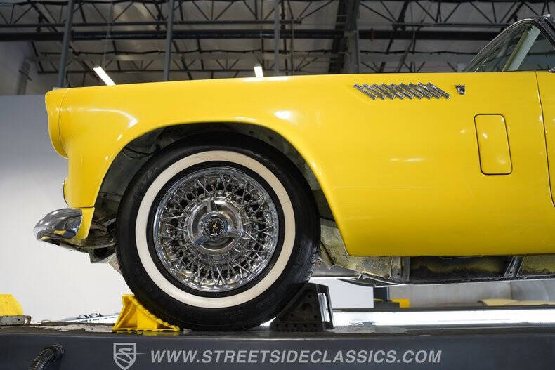 1956 Ford Thunderbird