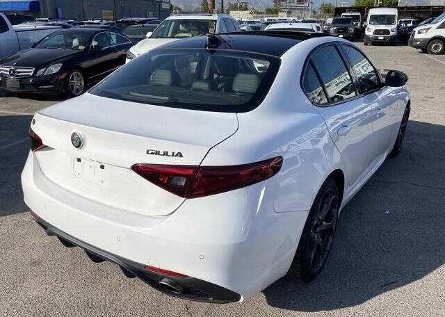 2018 Alfa Romeo Giulia Ti Sport