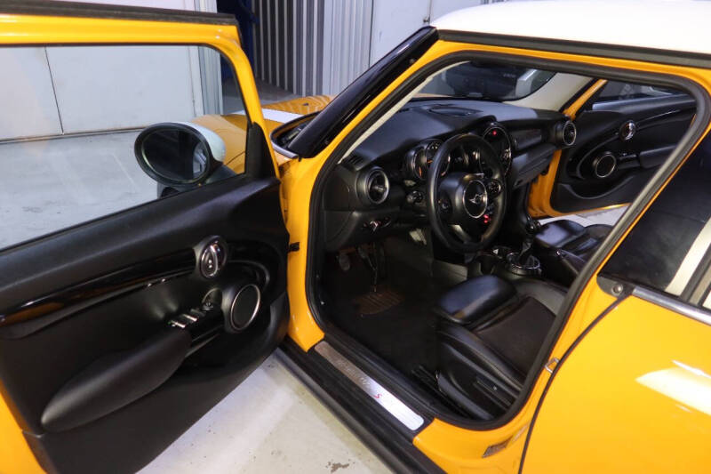 2015 MINI Hardtop 4 Door Cooper S