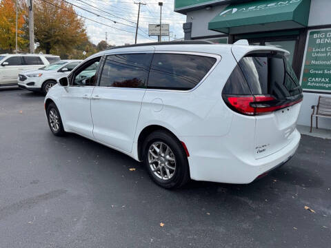 2022 Chrysler Pacifica Touring
