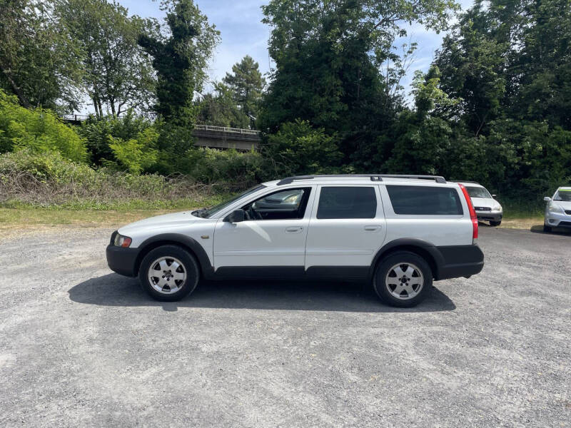 2004 Volvo XC70