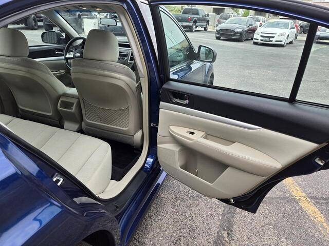 2010 Subaru Legacy 2.5i