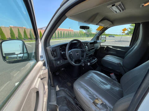 2010 GMC Savana 3500