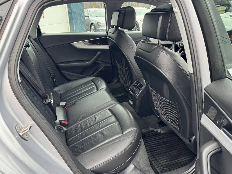 2017 Audi A4 2.0T quattro Premium