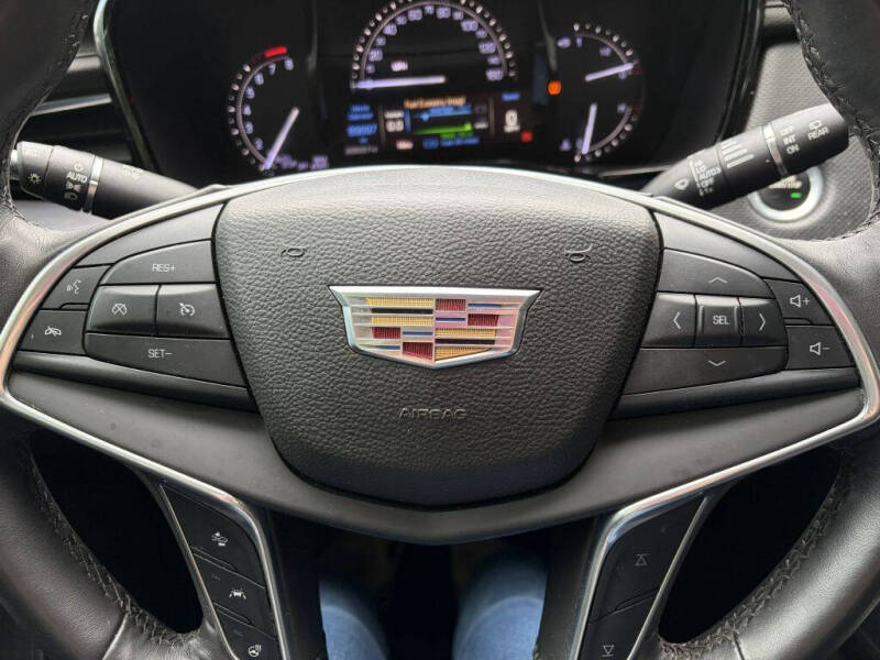 2017 Cadillac XT5 Premium Luxury