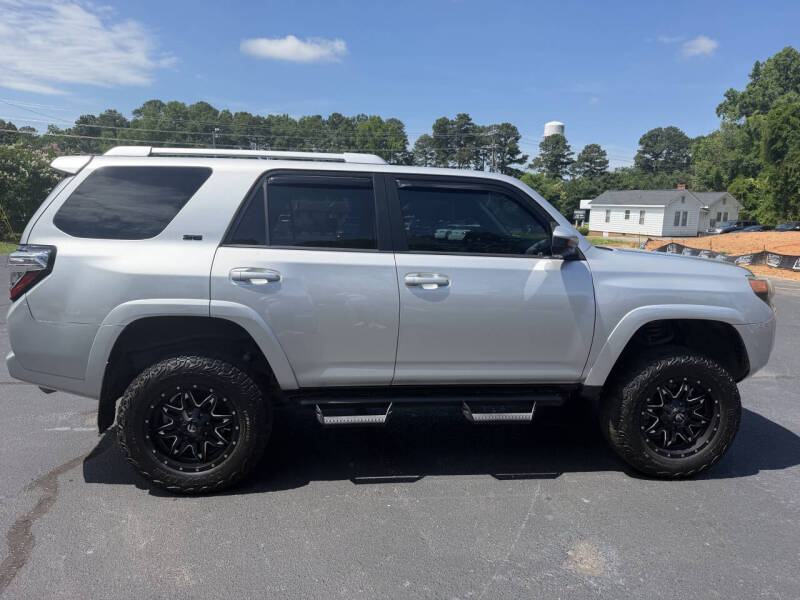 2017 Toyota 4Runner SR5