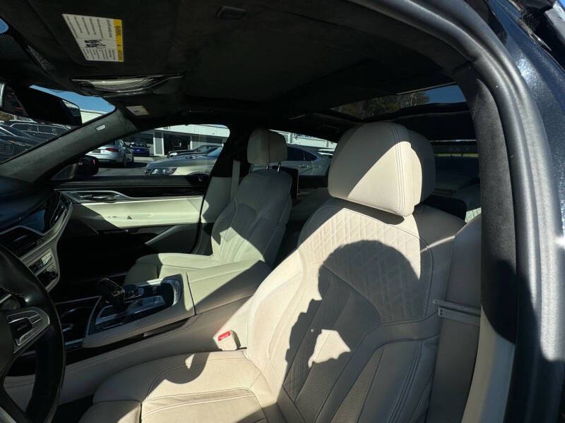 2017 BMW 7 Series M760i xDrive