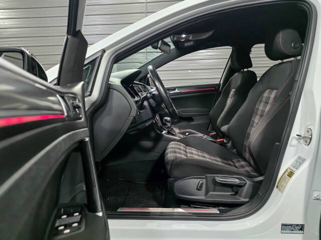 2021 Volkswagen Golf GTI Autobahn