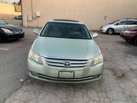 2006 Toyota Avalon for sale at Reliable Auto Sales in Plano TX