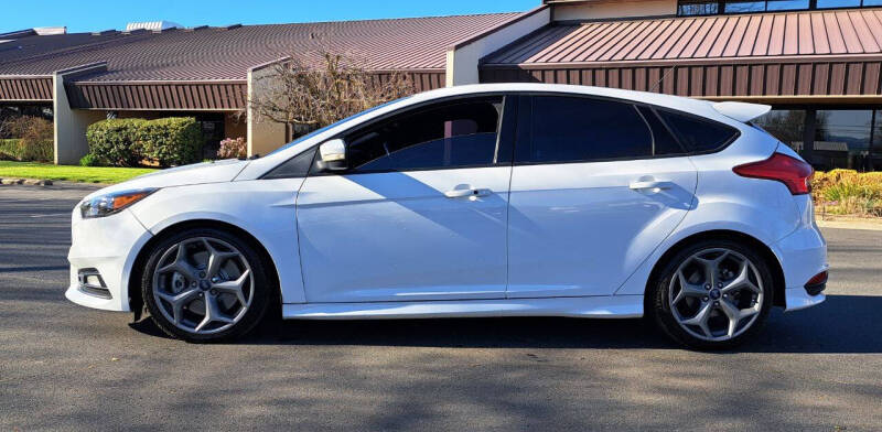 2018 Ford Focus ST - Photo 7