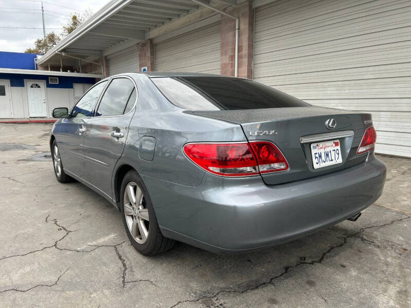 2005 Lexus ES 330