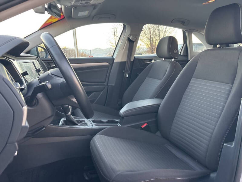 2024 Volkswagen Jetta S