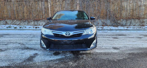 2013 Toyota Camry for sale at Friends Auto Sales in Denver CO