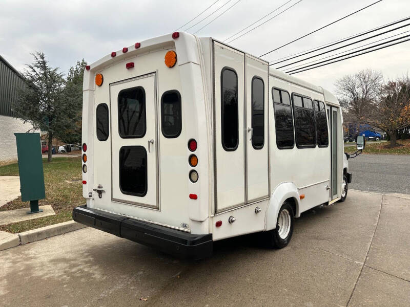 2014 Ford E-Series E-350 SD
