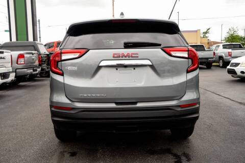2024 GMC Terrain SLE