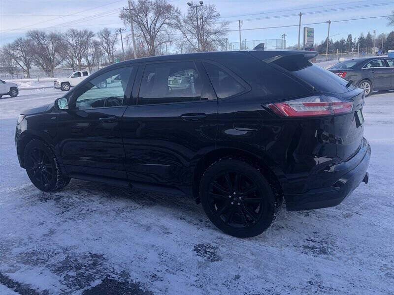 2022 Ford Edge ST-Line