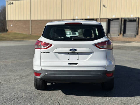 2015 Ford Escape S