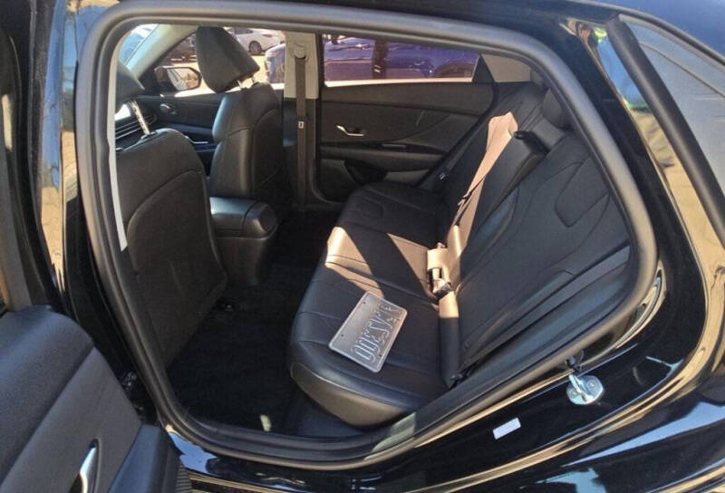 2023 Hyundai Elantra Hybrid Limited