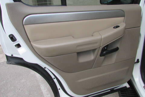 2003 Ford Explorer XLT