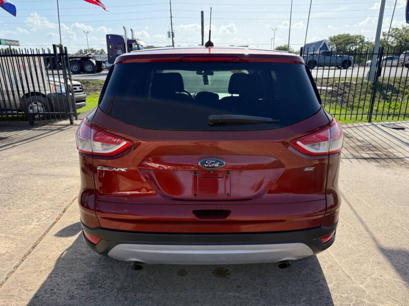 2015 Ford Escape SE