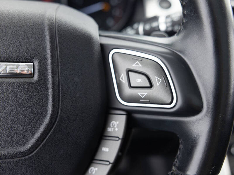 2017 Land Rover Range Rover Evoque SE