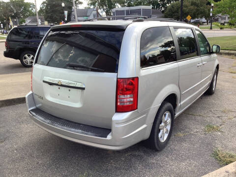 2008 Chrysler Town and Country Touring