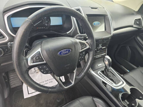 2016 Ford Edge Titanium