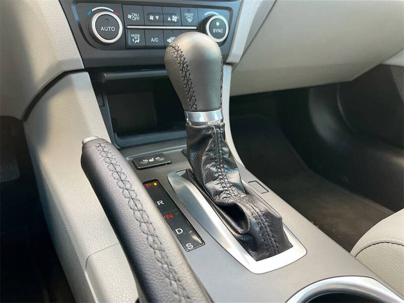 2020 Acura ILX w/Tech