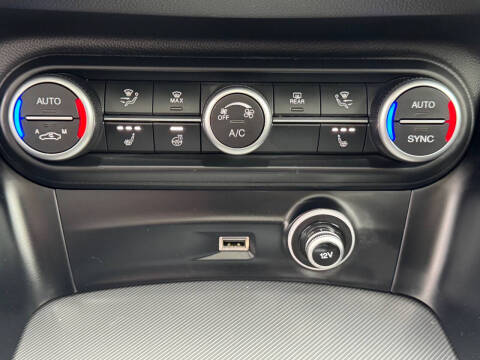 2023 Alfa Romeo Stelvio Veloce