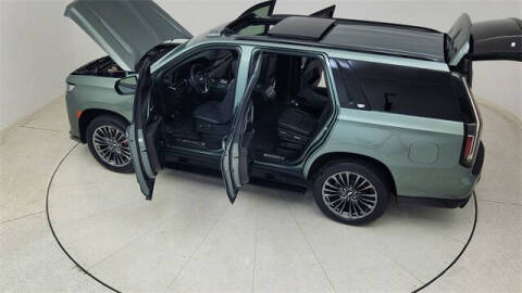 2023 Cadillac Escalade-V