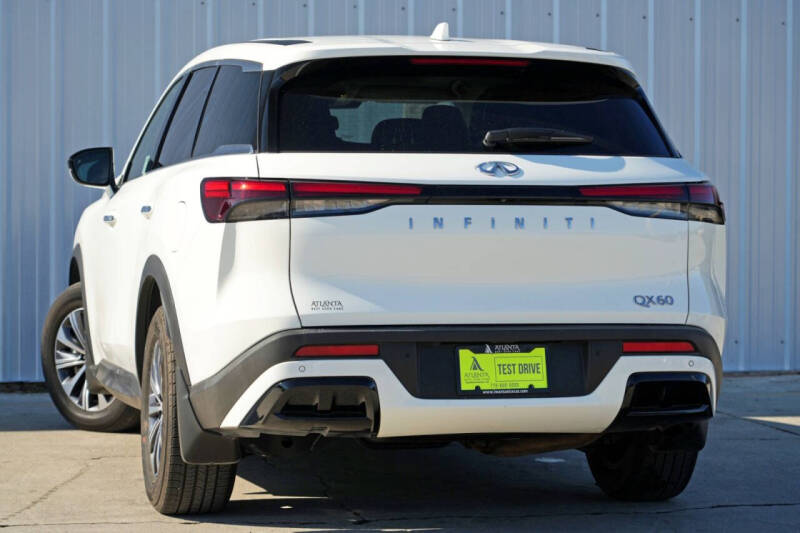 2022 Infiniti QX60 Pure