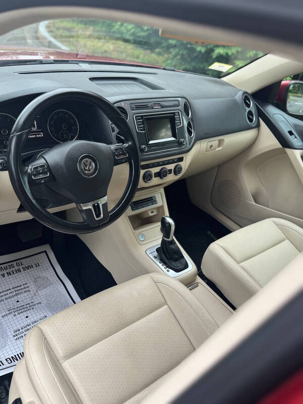 2016 Volkswagen Tiguan 2.0T SEL 4Motion