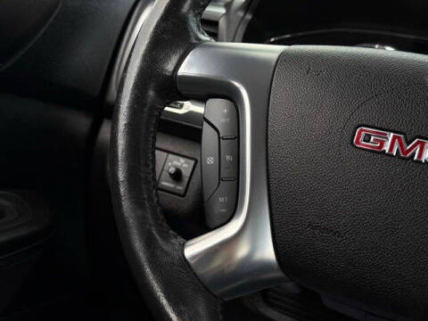 2013 GMC Acadia SLE-2