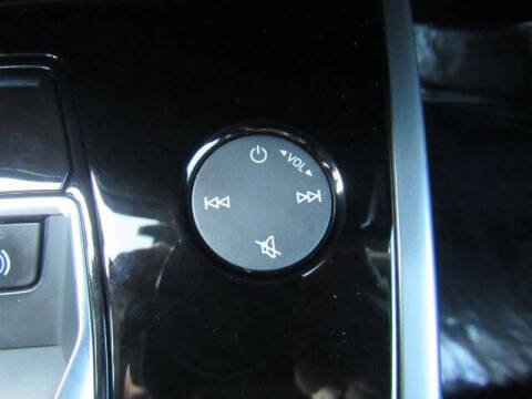 2022 Audi Q4 e-tron quattro Premium Plus 50