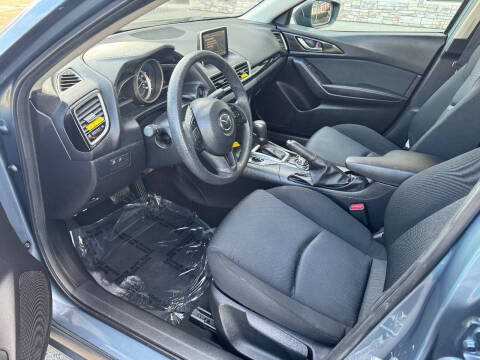 2015 Mazda MAZDA3 i Sport