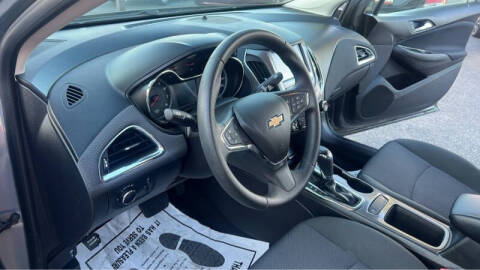 2018 Chevrolet Cruze LT Auto