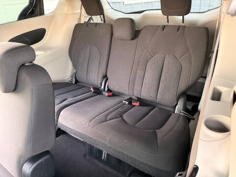 2017 Chrysler Pacifica Touring