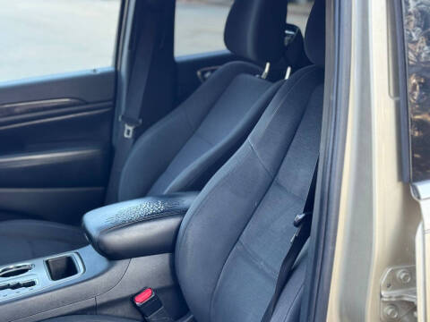 2011 Jeep Grand Cherokee Laredo