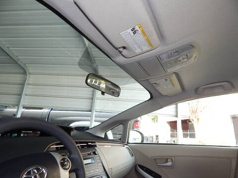 2011 Toyota Prius Two