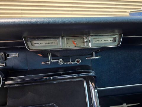 1966 Ford Thunderbird