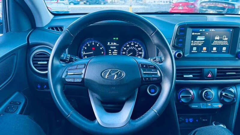2020 Hyundai Kona SEL