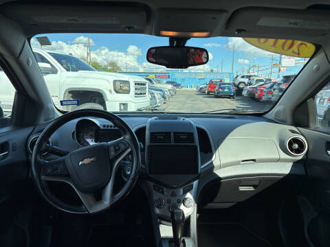 2016 Chevrolet Sonic LTZ Auto