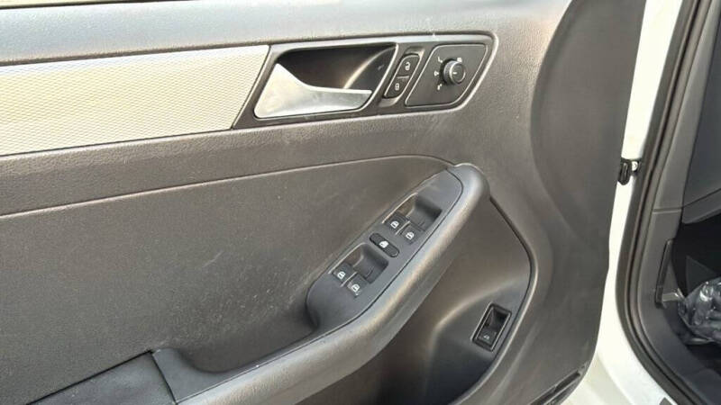 2016 Volkswagen Jetta