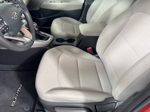 2019 Hyundai Elantra