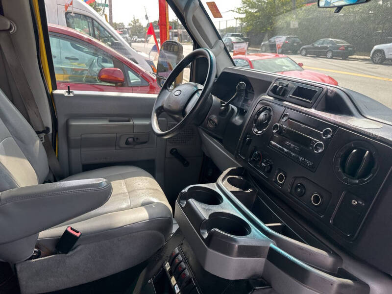 2012 Ford E-Series E-250