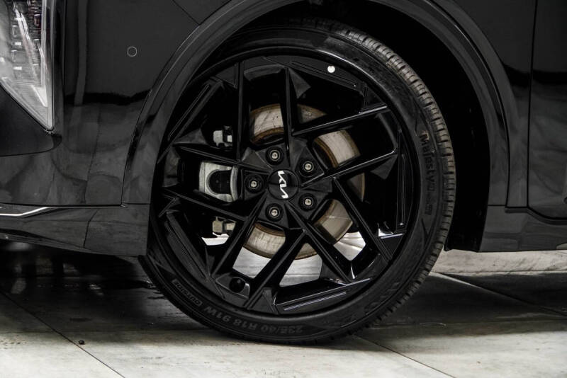 2025 Kia K4 GT-Line Turbo