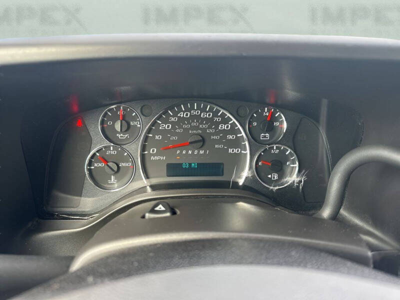 2023 GMC Savana 2500