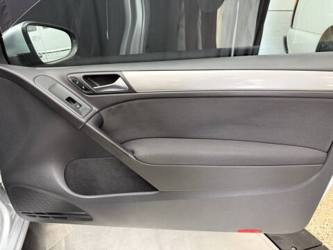 2012 Volkswagen Golf 2.5L PZEV