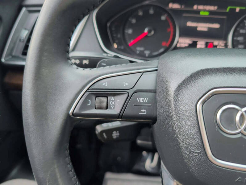 2019 Audi Q5 quattro Premium 45 TFSI